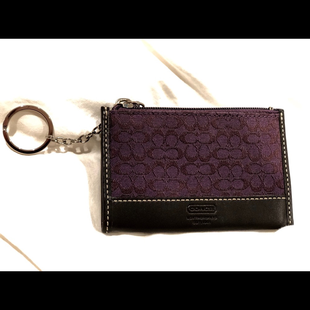 NWOT Coach Mini ID Wallet w/Keychain